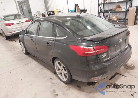 2015 Ford Focus Titanium из США, поврежденный, VIN 1FADP3J26FL239094